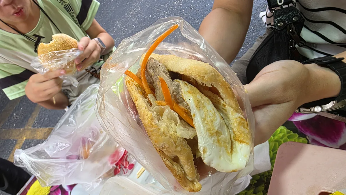 大甲城煎肉蛋燒餅